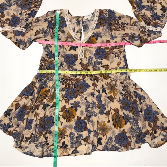 Umgee Floral Tunic - Picture 9 of 9